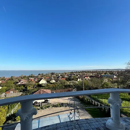 וילה Herczeg Balatongyörök